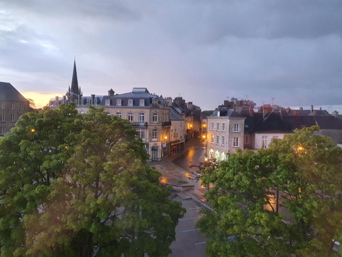 Hotel Le Vauban Carentan Exteriör bild