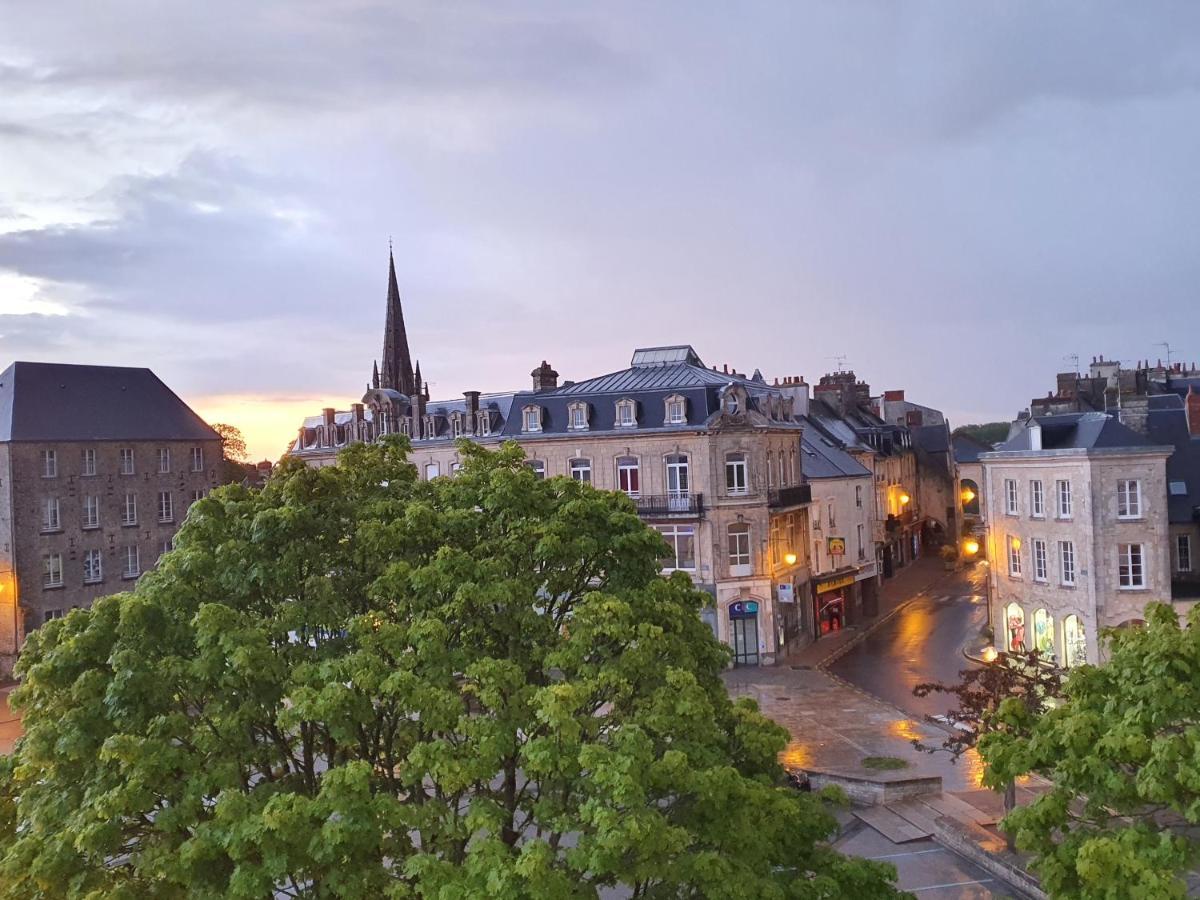 Hotel Le Vauban Carentan Exteriör bild